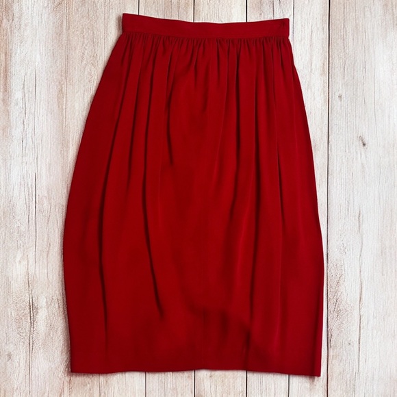 Vintage 80’s Nicole Miller Women’s 2-Piece Red Blazer Skirt Suit Set ~ Size 10 - Picture 4 of 10